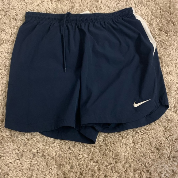 Men’s Nike Soccer Shorts - Picture 1 of 2